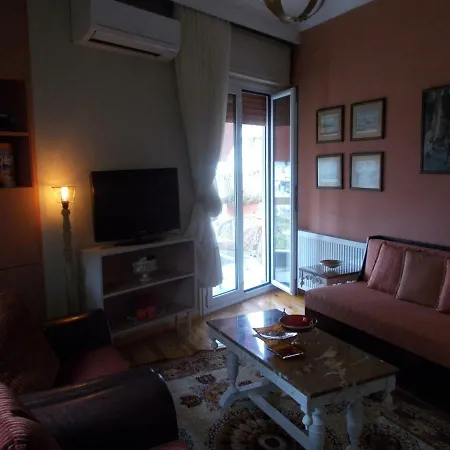 Shabby Chic 3a Apartment *